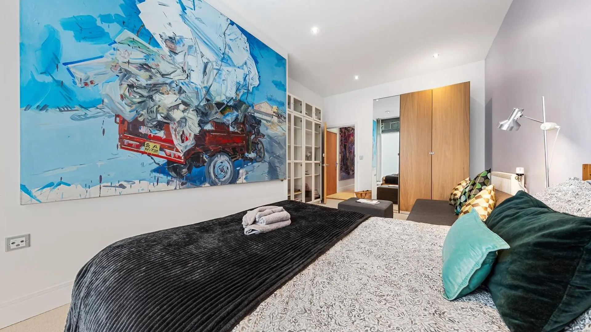 Trendy 2 Bed Flat In Greenwich With Car Parking London Apartment
