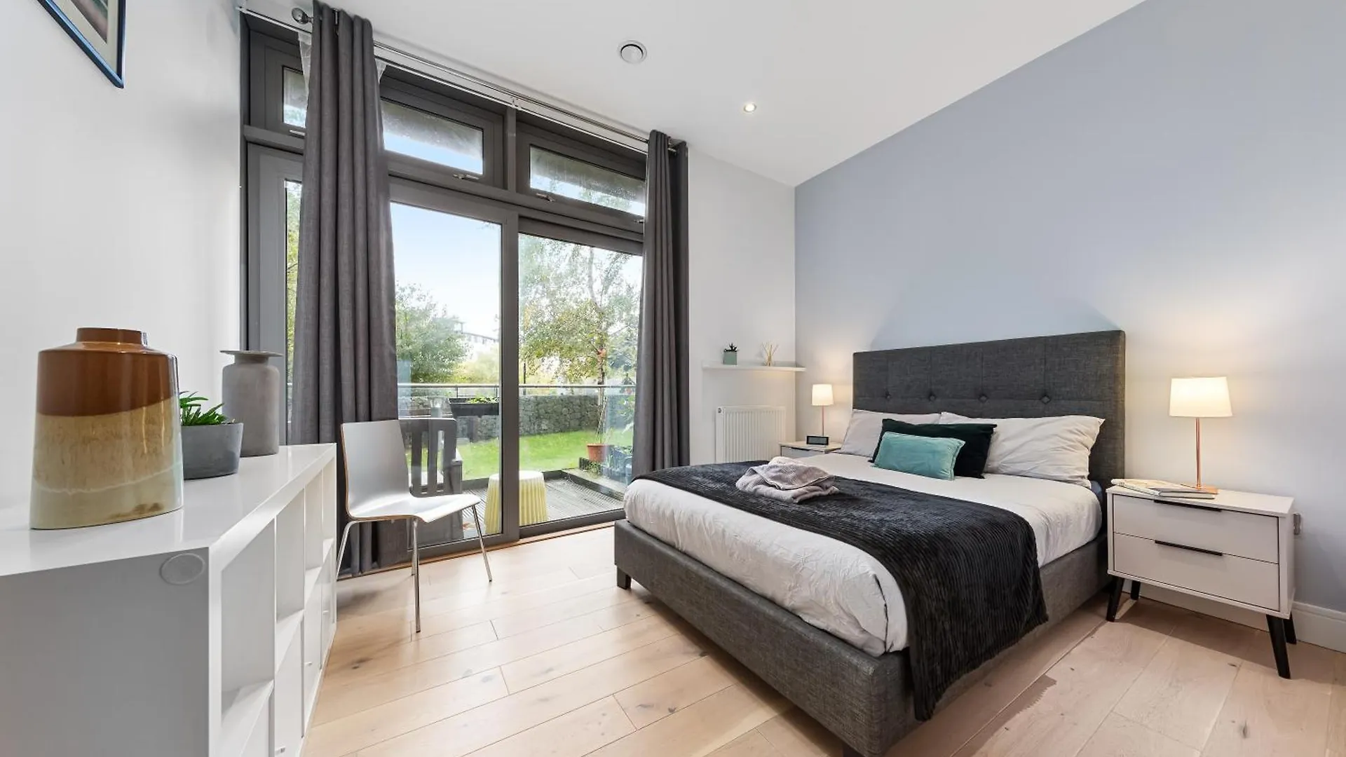 Apartment Trendy 2 Bed Flat In Greenwich With Car Parking London United Kingdom