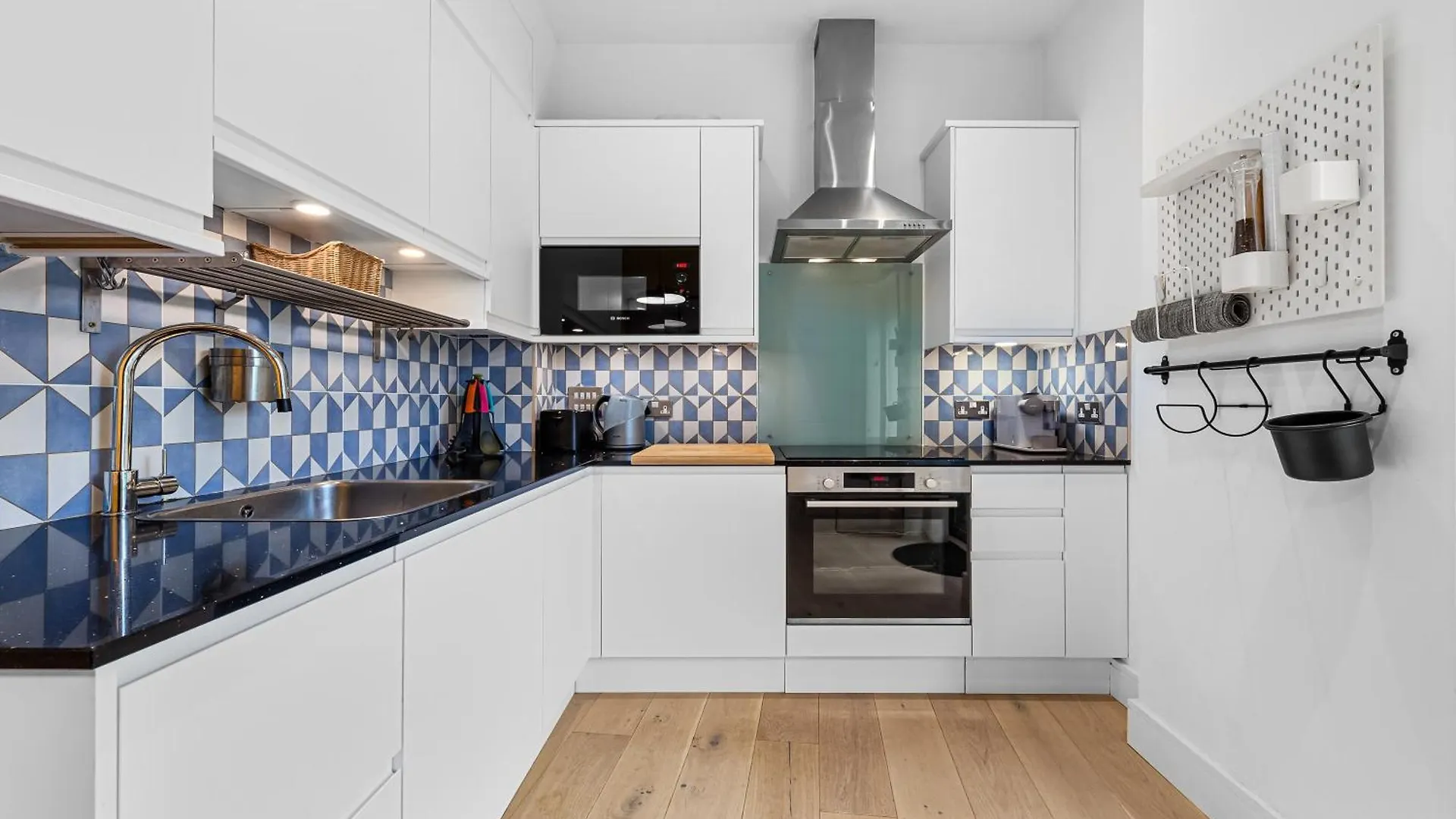 Trendy 2 Bed Flat In Greenwich With Car Parking London United Kingdom